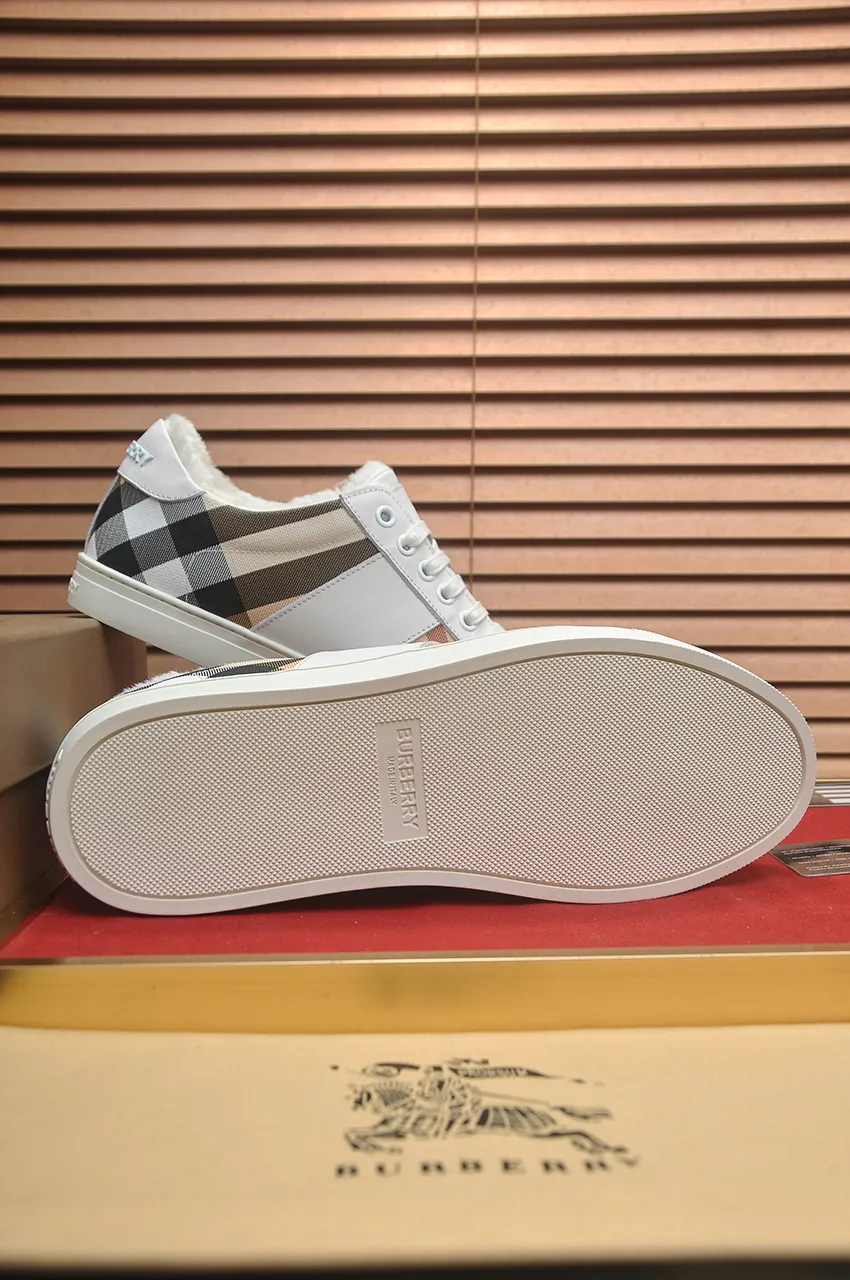 Men's shoes 💰480💶【Burberry】(wool lining) classic low-top sneakers｜Imported cowhide with classic plaid fabric｜wool lining｜original outsole｜fine workmanship and comfortable to wear Size: 38-44 (customized at 45)
